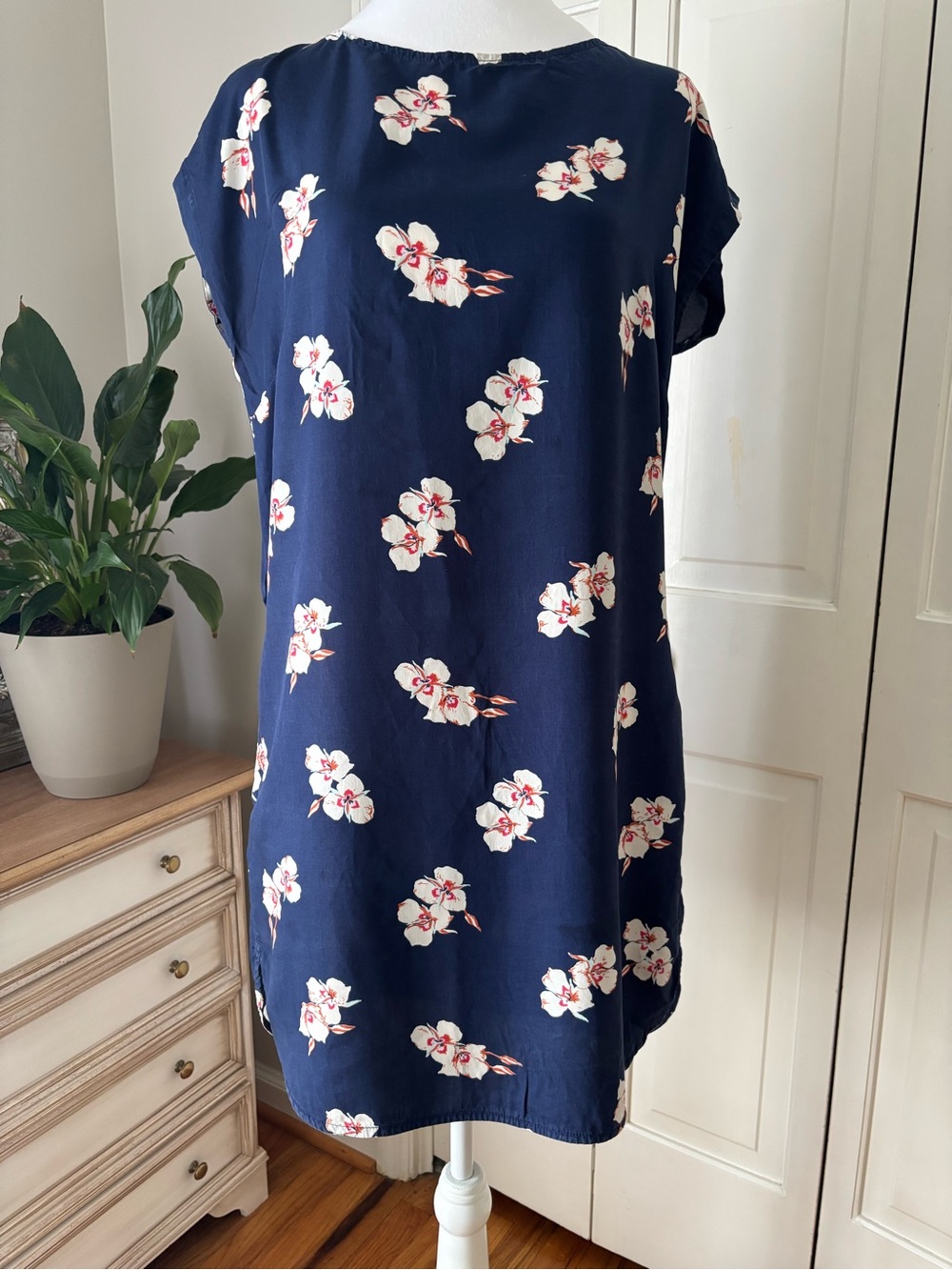 Patagonia June Lake Dress Mariposa Lily print Small